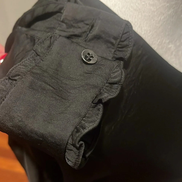 Cabi Black V-Neck Blouse with Ruffle sleeves size XS - Picture 7 of 10